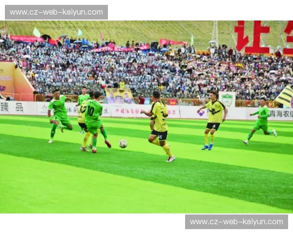 红蓝对决:欧冠赛场上的老特拉福德恩怨情仇